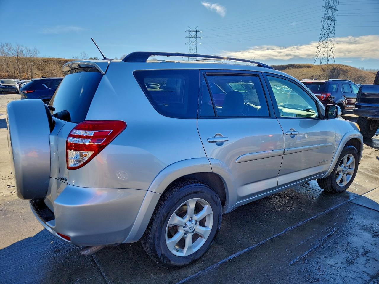 2010 TOYOTA RAV4 LIMITED photo 3