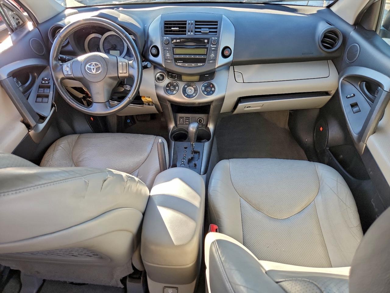 2010 TOYOTA RAV4 LIMITED photo 8