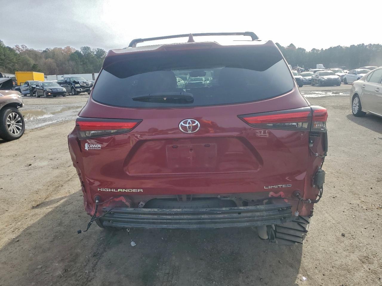 2020 TOYOTA HIGHLANDER LIMITED photo 11