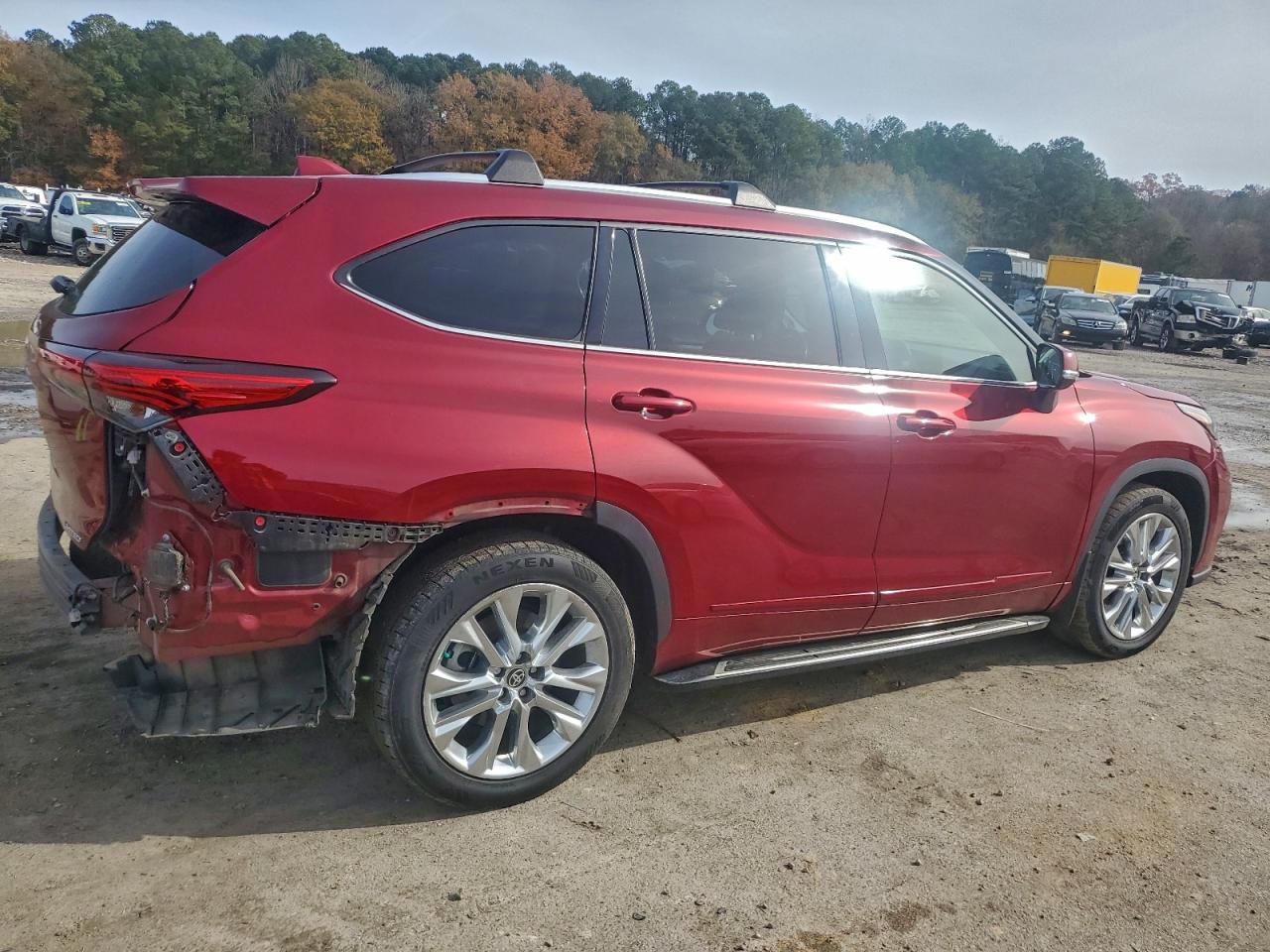 2020 TOYOTA HIGHLANDER LIMITED photo 5