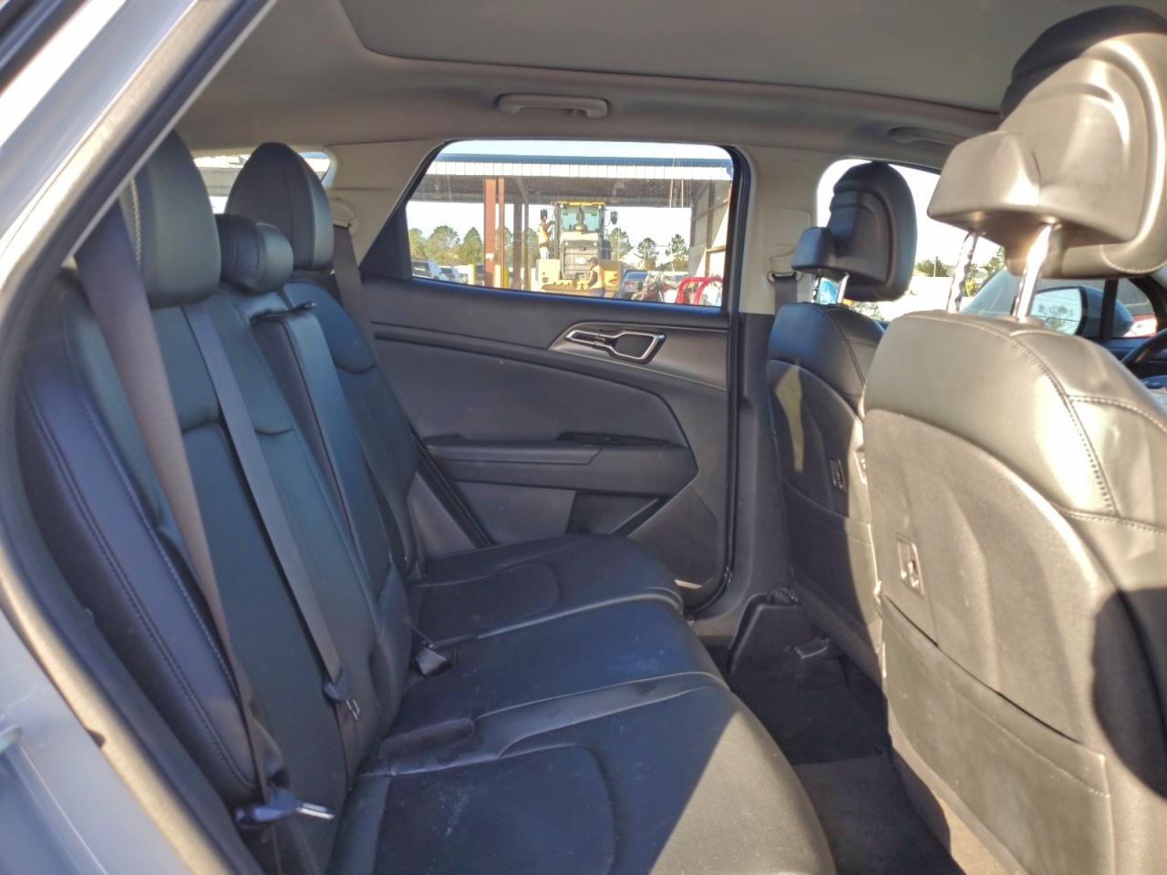 2023 KIA SPORTAGE SX photo 21