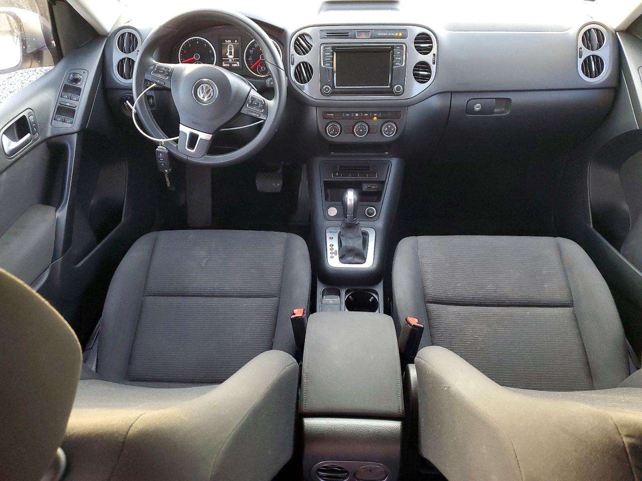 2017 VOLKSWAGEN TIGUAN S photo 22