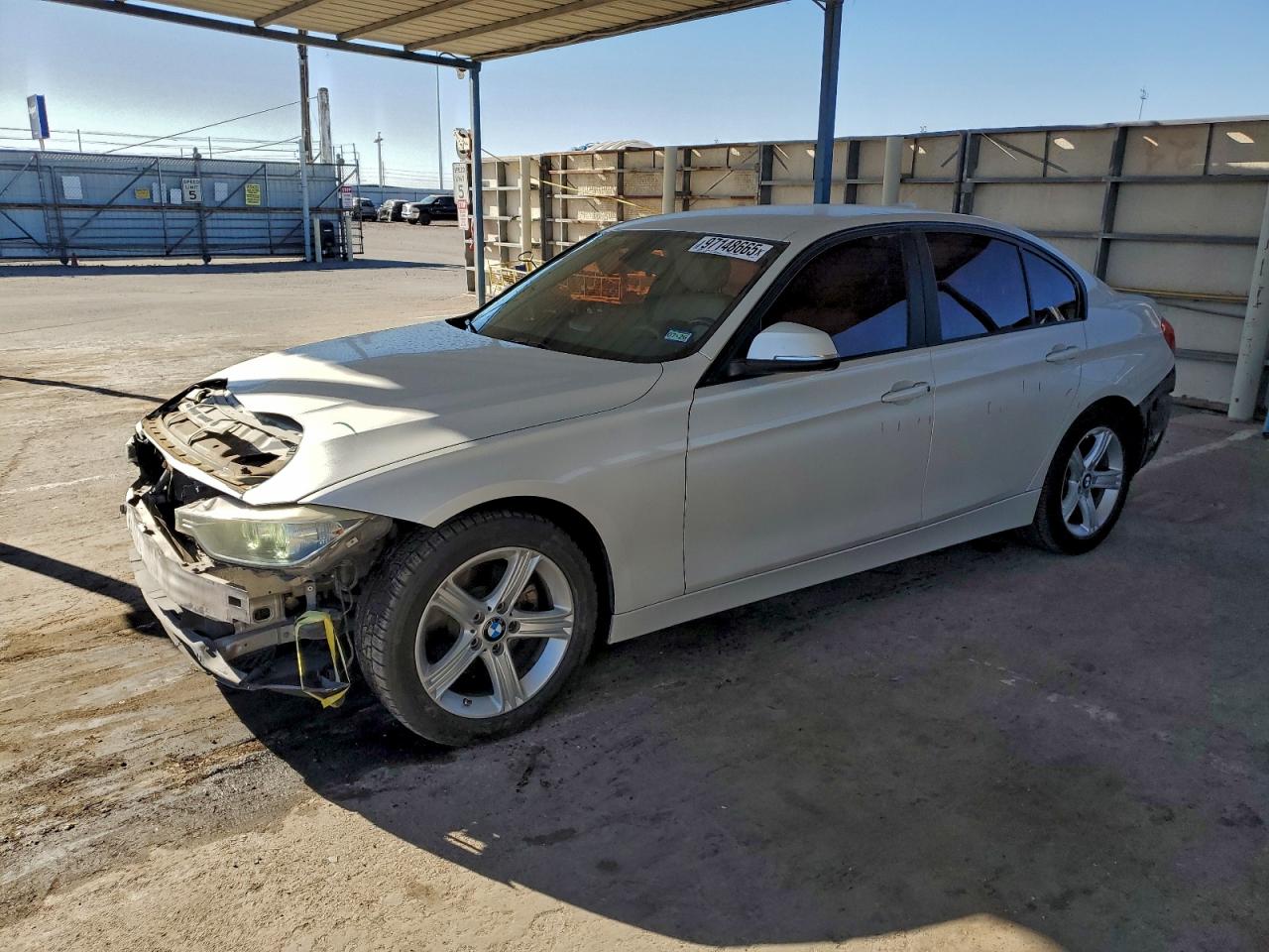 2015 BMW 320