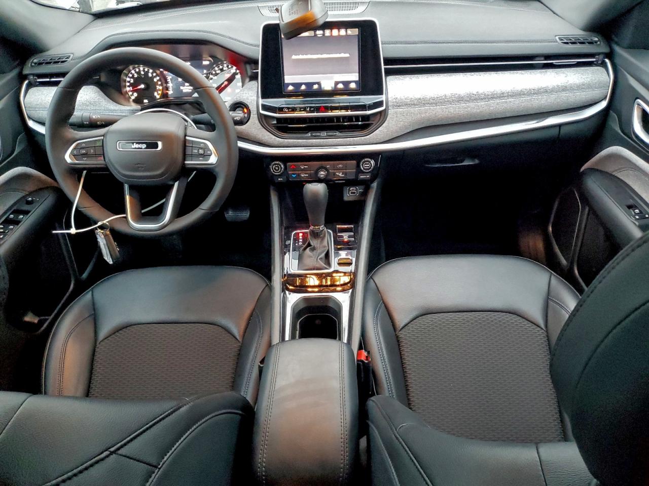 2025 JEEP COMPASS LATITUDE photo 8
