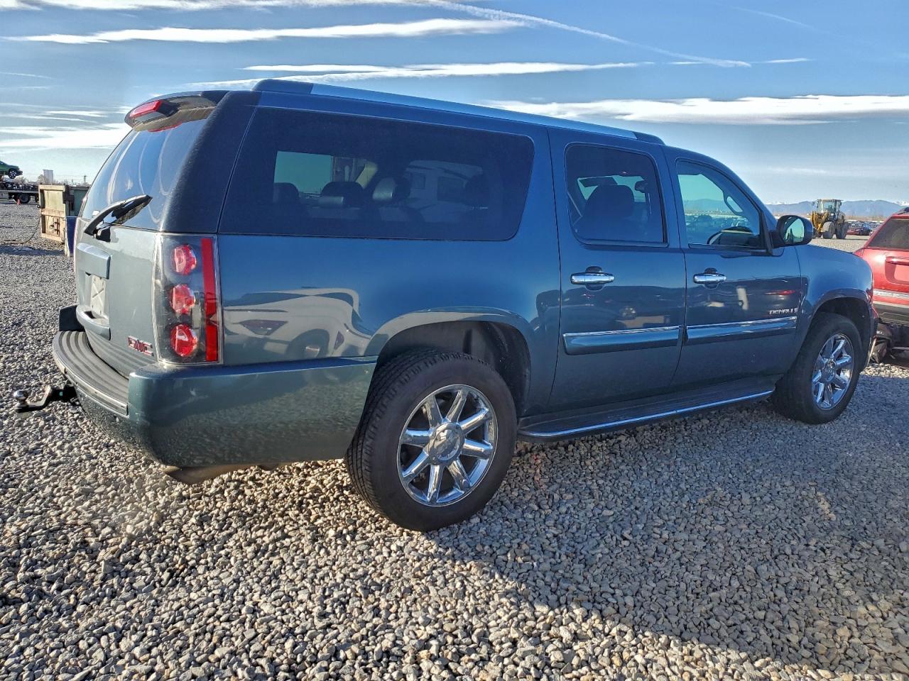 2008 GMC YUKON XL DENALI photo 5