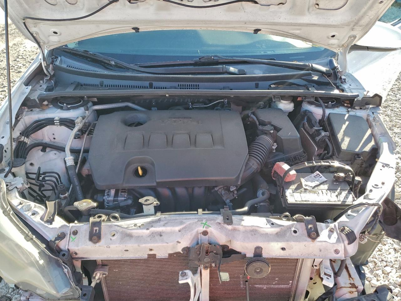 2014 TOYOTA COROLLA L photo 21