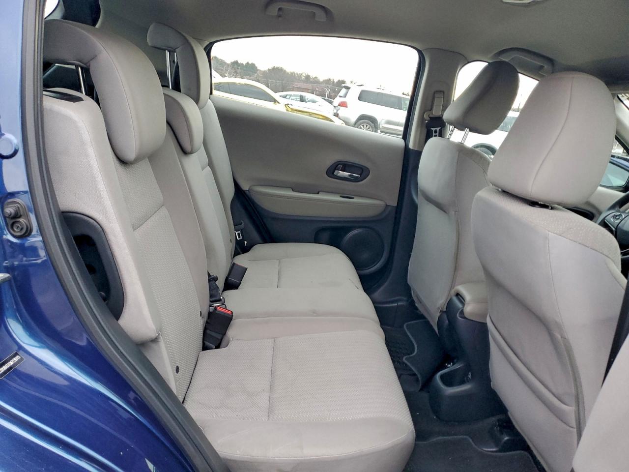 2016 HONDA HR-V LX photo 21