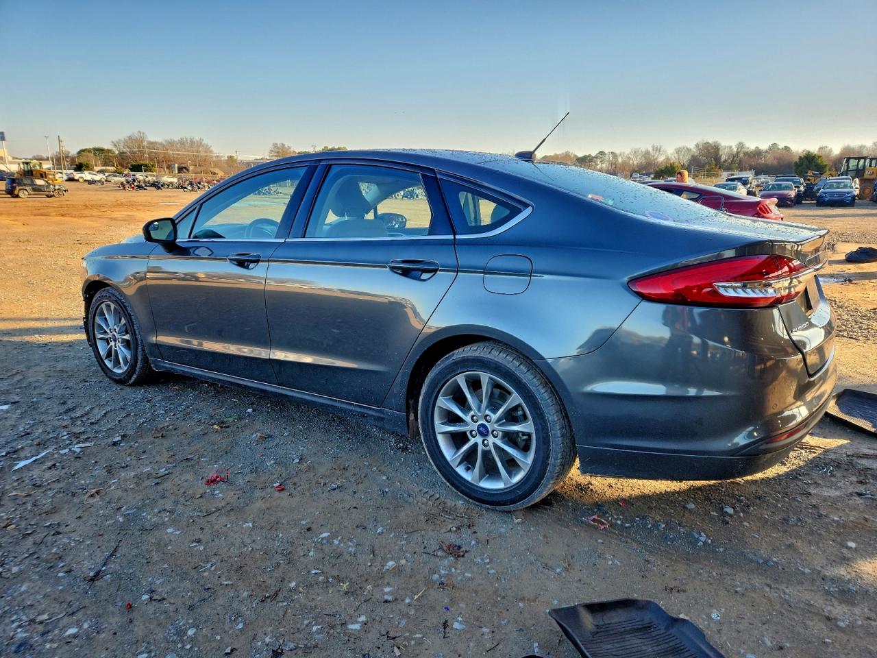 2017 FORD FUSION SE photo 3
