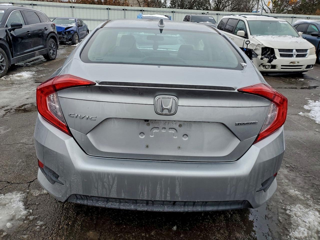 2017 HONDA CIVIC TOURING photo 6