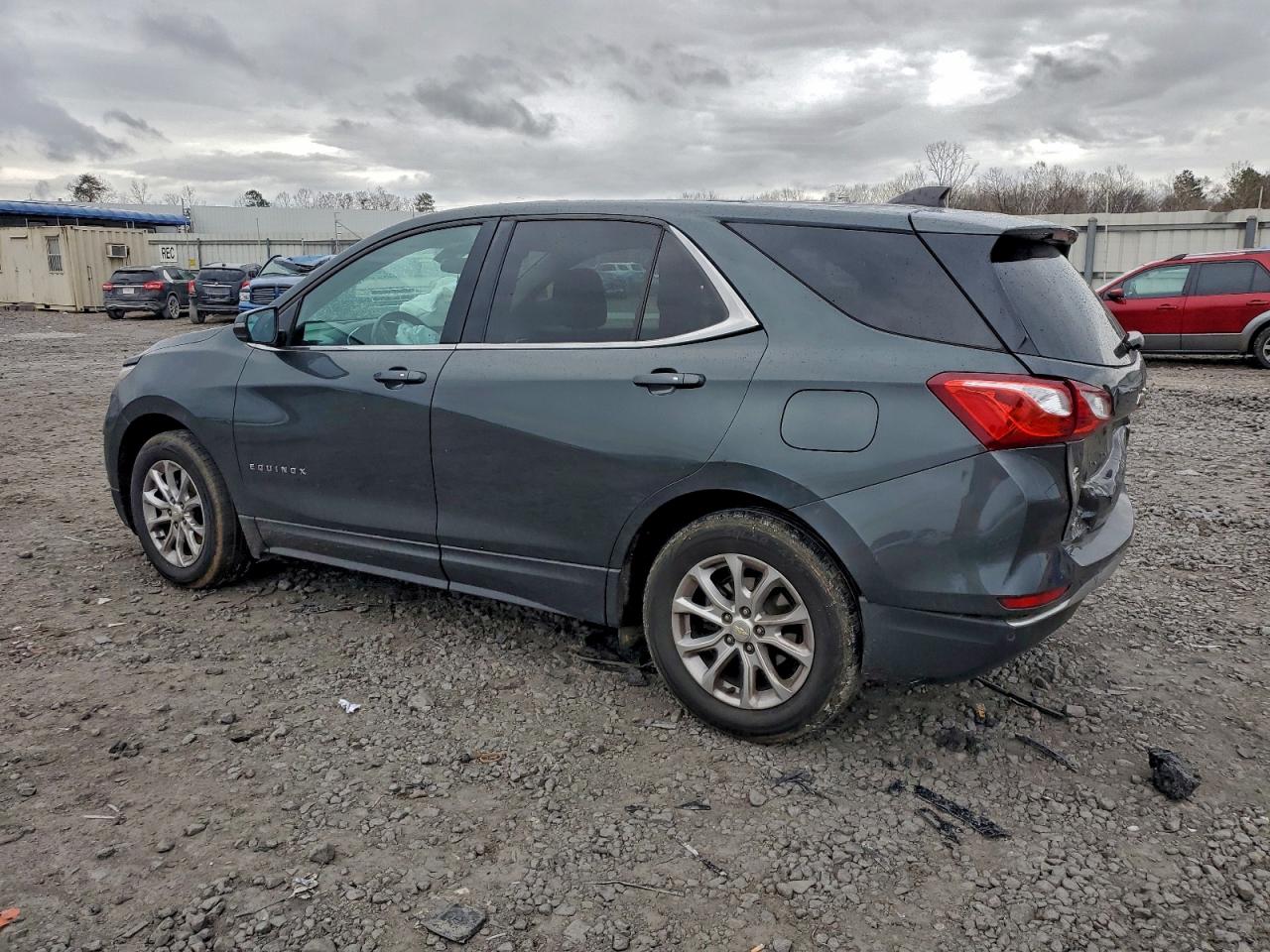 2018 CHEVROLET EQUINOX LT photo 3
