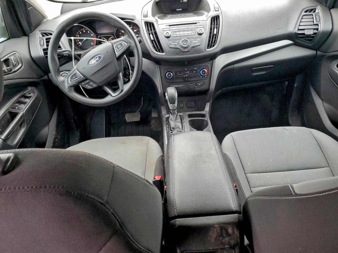 2018 FORD ESCAPE S photo 22