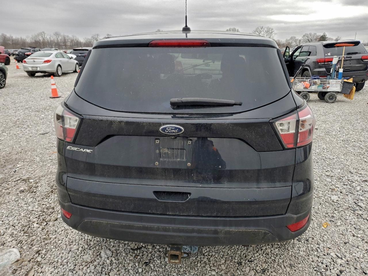 2018 FORD ESCAPE S photo 16