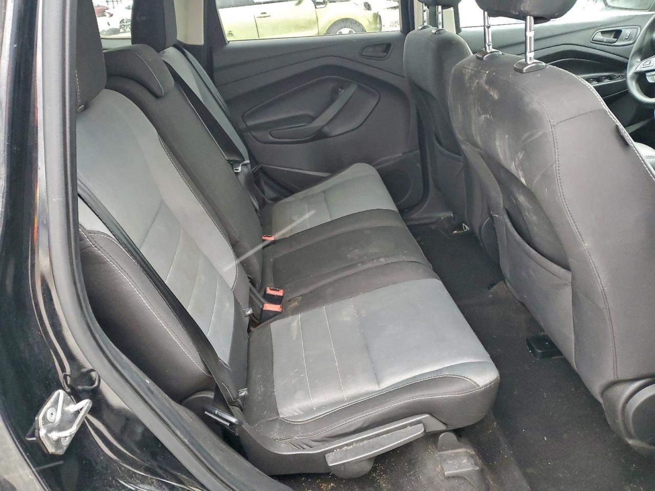 2018 FORD ESCAPE S photo 31