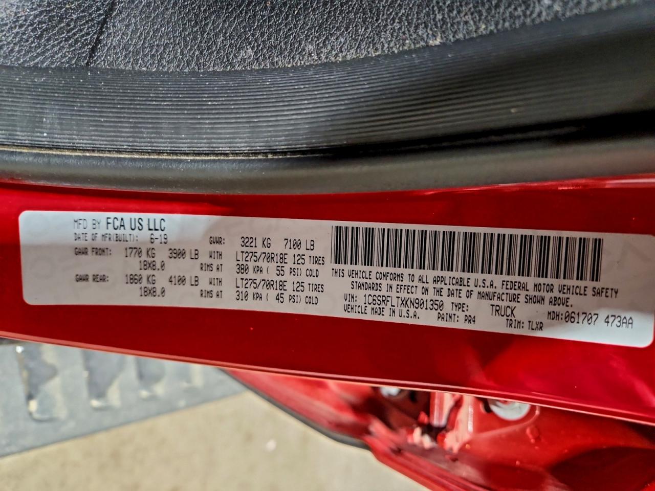 2019 RAM 1500 REBEL photo 23