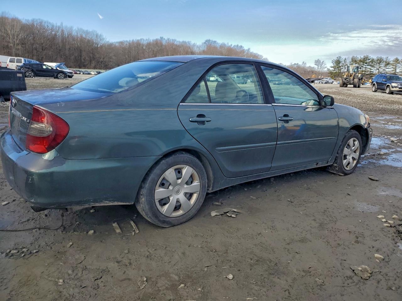 2002 TOYOTA CAMRY LE photo 5