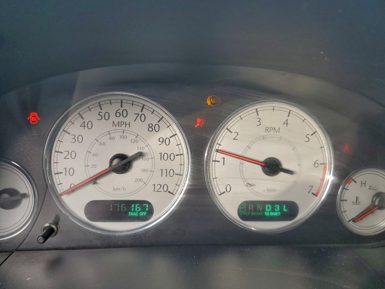 2005 CHRYSLER TOWN & COUNTRY LIMITED photo 17