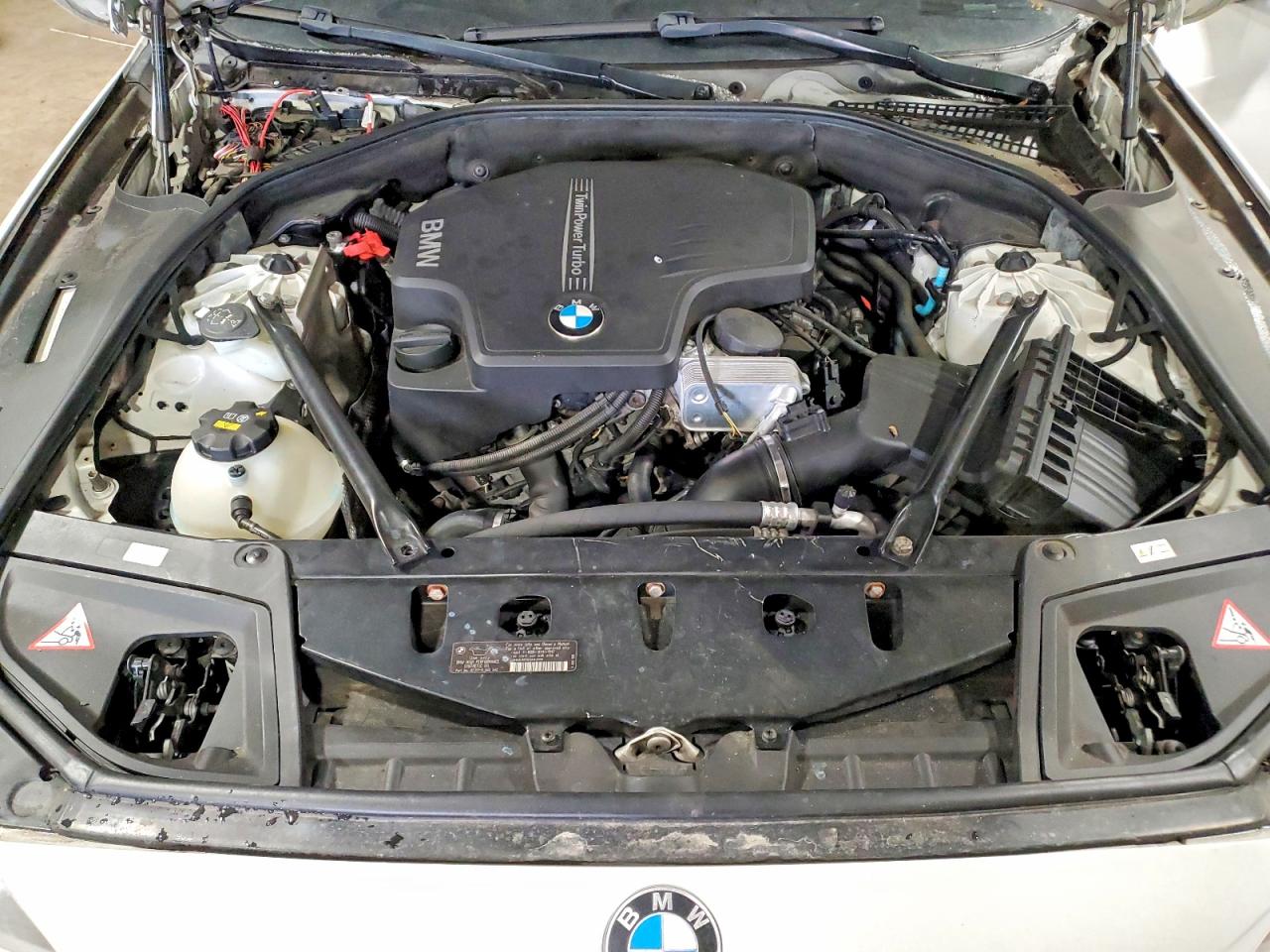 2015 BMW 528 XI photo 31