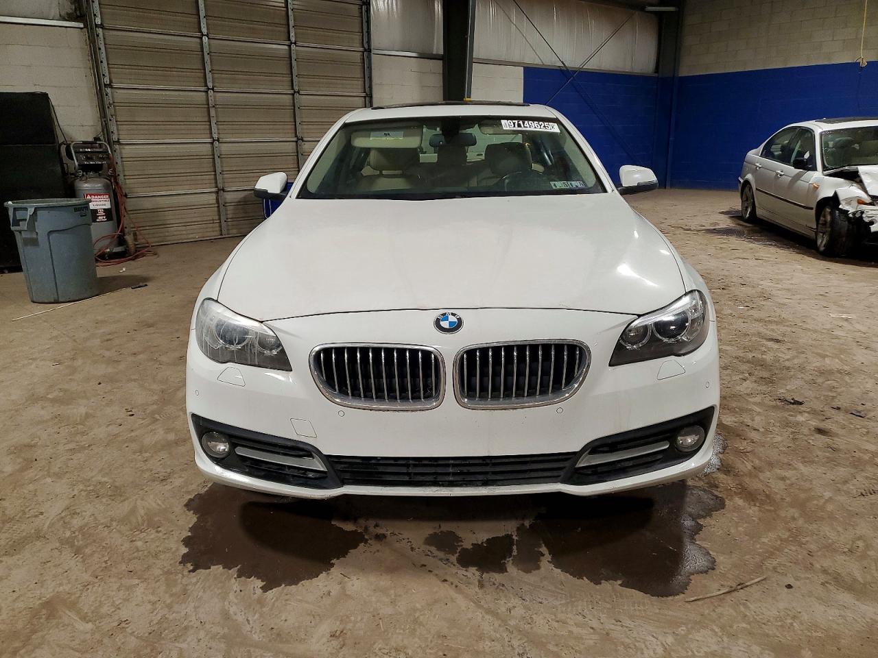 2015 BMW 528 XI photo 13