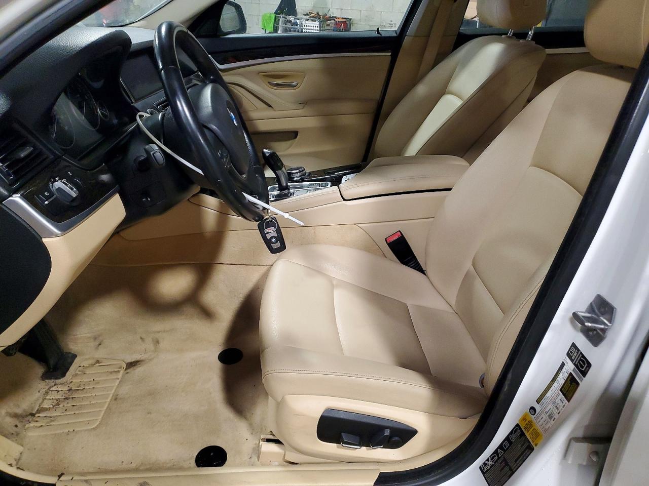 2015 BMW 528 XI photo 19