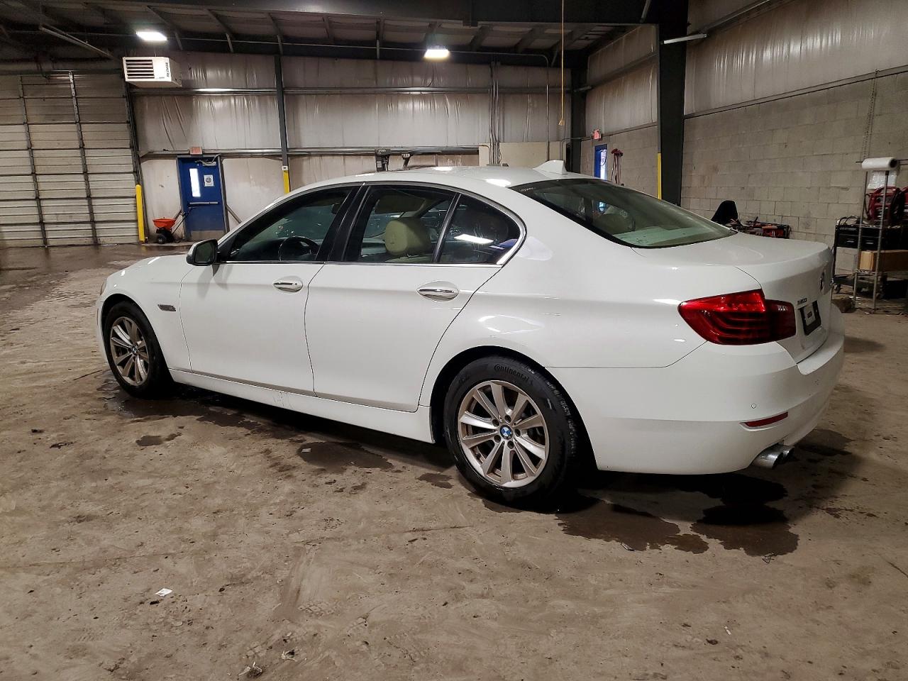 2015 BMW 528 XI photo 4