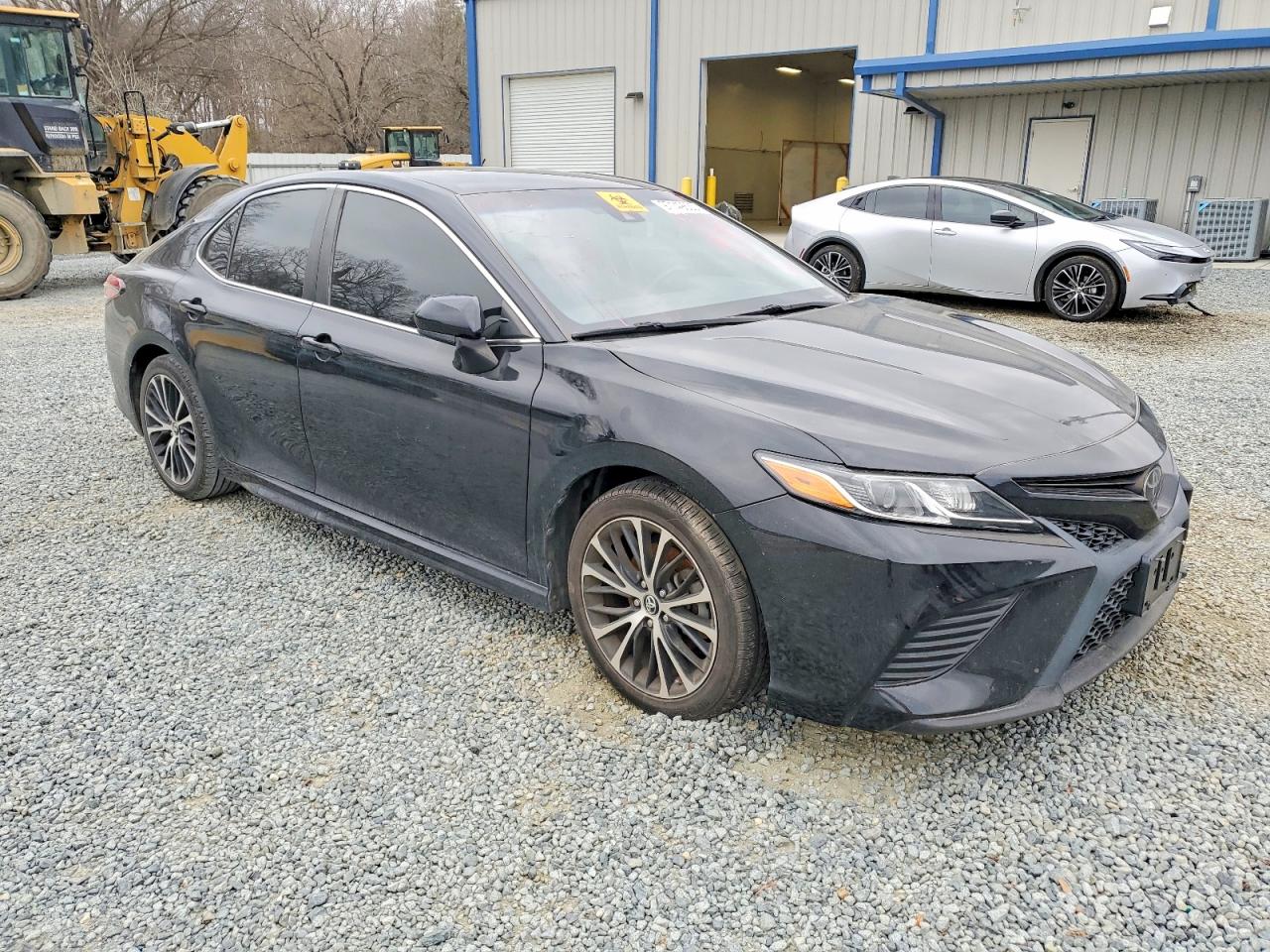 2018 TOYOTA CAMRY L photo 10