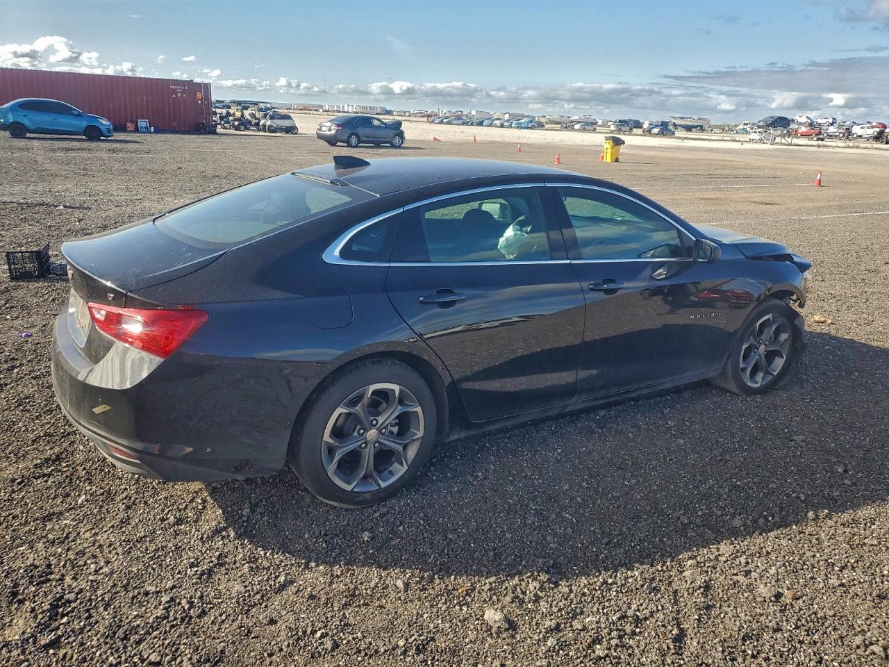 2024 CHEVROLET MALIBU LT photo 3