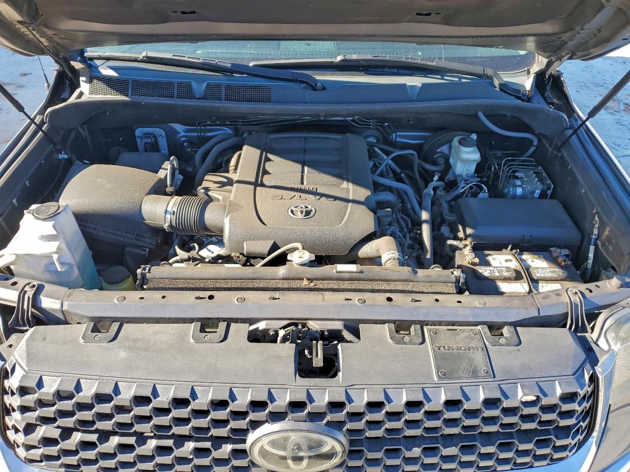2018 TOYOTA TUNDRA CREWMAX SR5 photo 11
