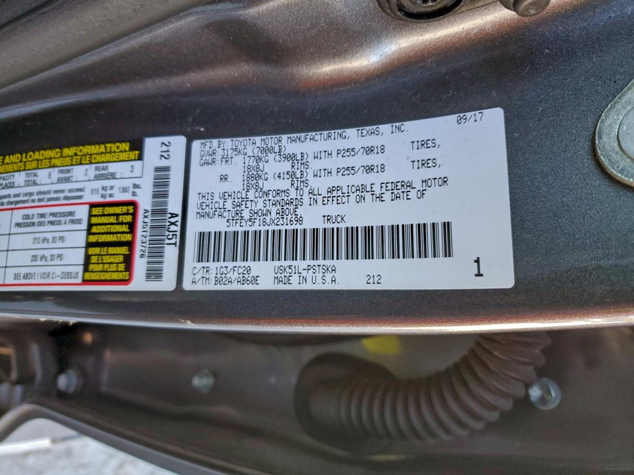 2018 TOYOTA TUNDRA CREWMAX SR5 photo 12