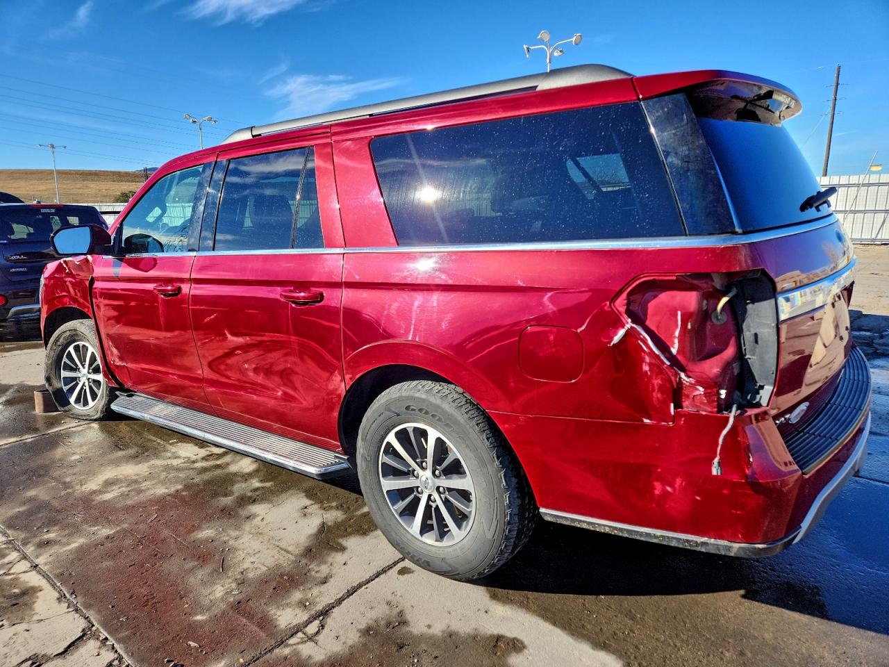 2018 FORD EXPEDITION MAX XLT photo 2
