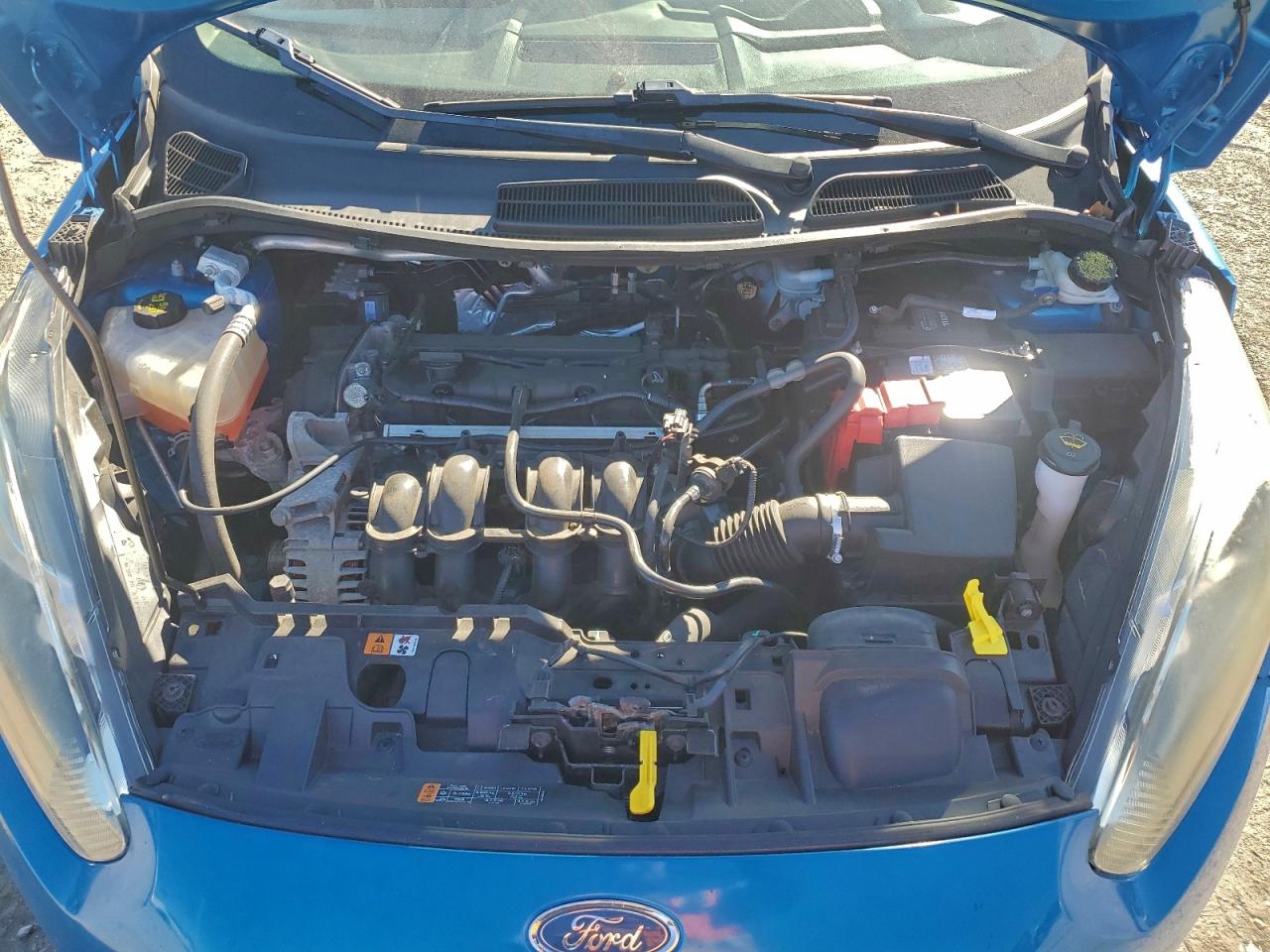 2016 FORD FIESTA SE photo 11