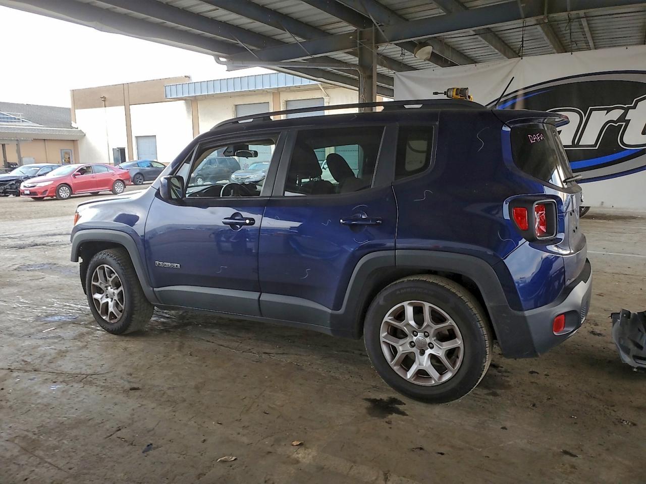2017 JEEP RENEGADE LATITUDE photo 3