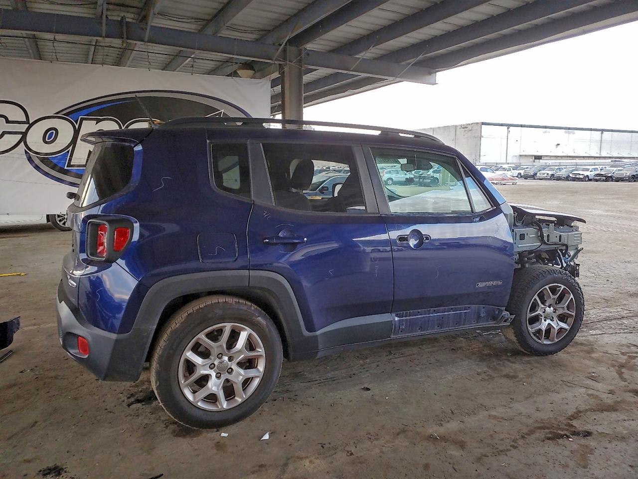 2017 JEEP RENEGADE LATITUDE photo 5