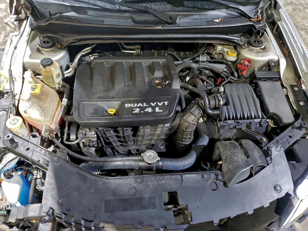 2012 DODGE AVENGER SXT photo 31