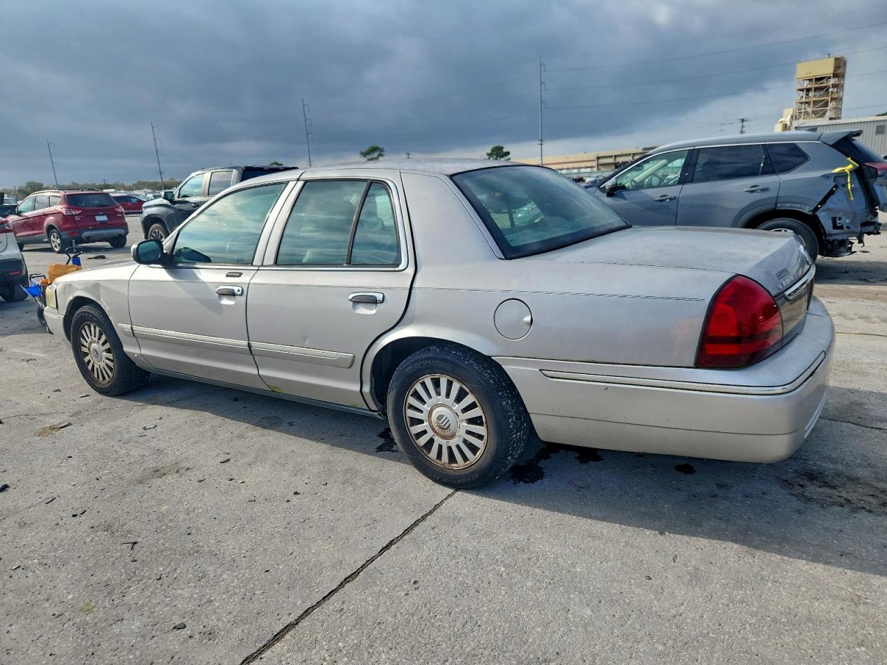 2007 MERCURY GRAND MARQUIS LS photo 4