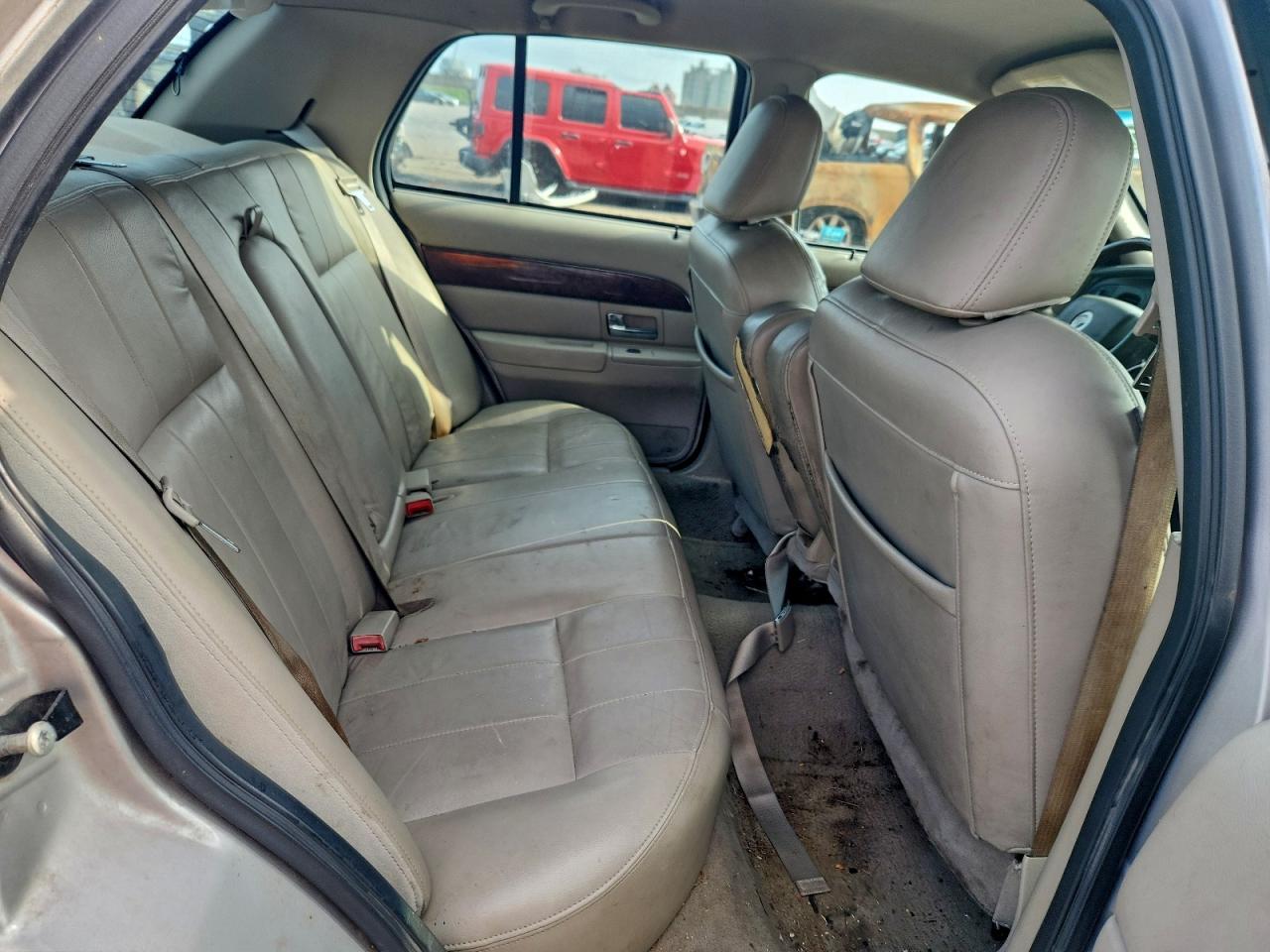2007 MERCURY GRAND MARQUIS LS photo 28