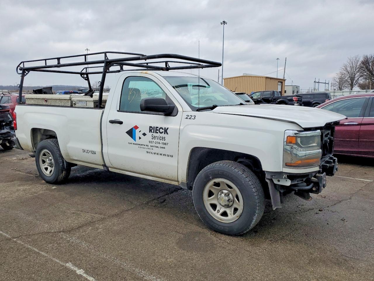 2016 CHEVROLET SILVERADO C1500 photo 4