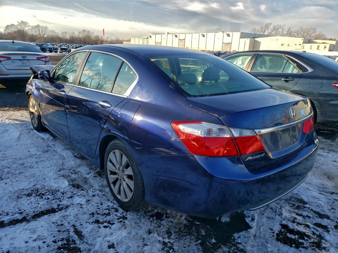 2014 HONDA ACCORD EX photo 2