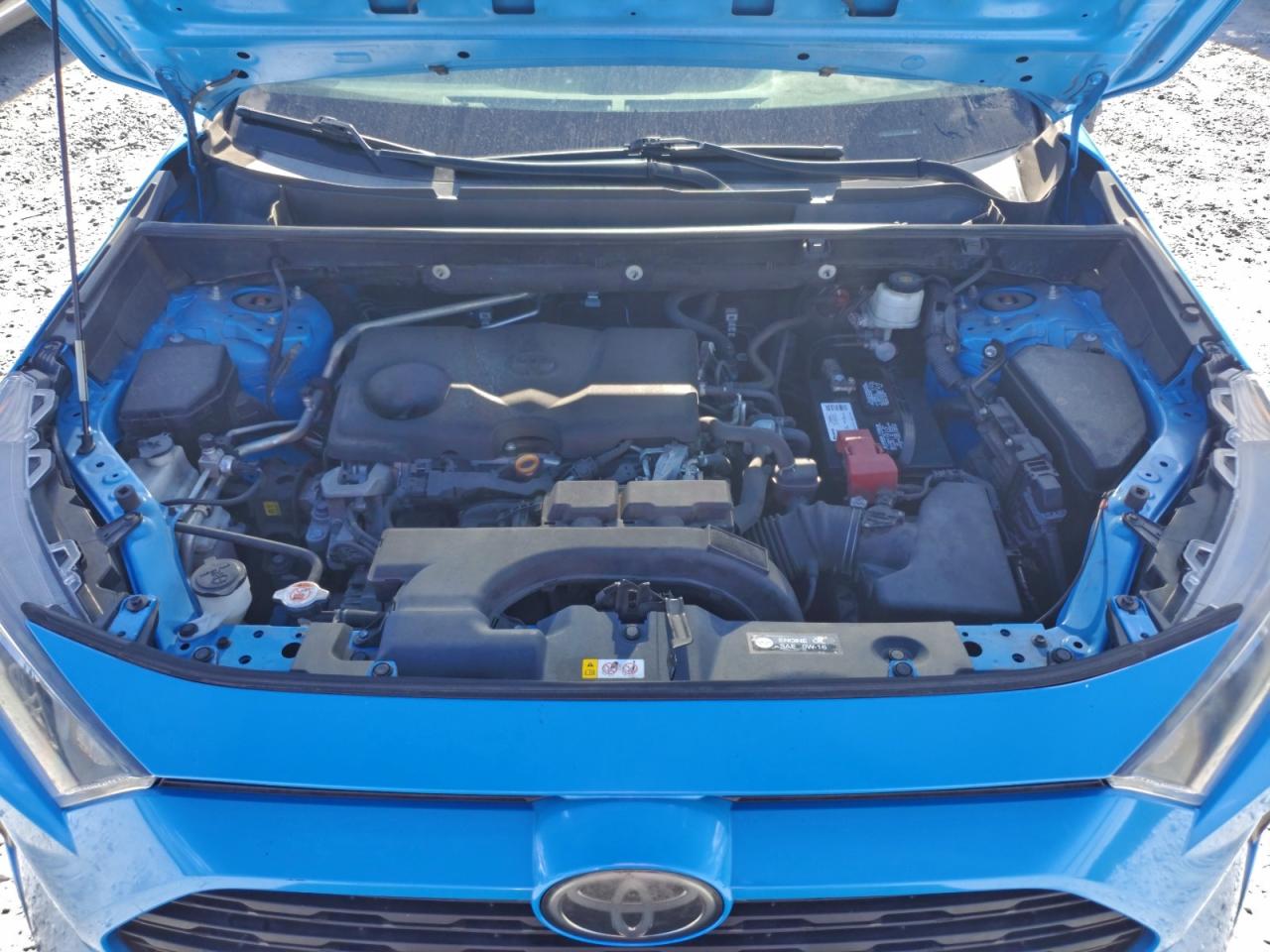 2019 TOYOTA RAV4 LE photo 12