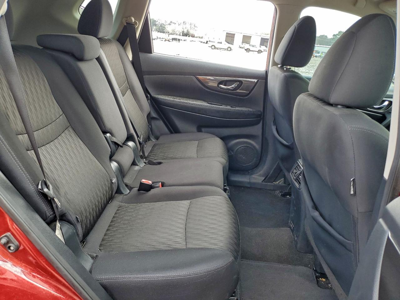 2020 NISSAN ROGUE S photo 10