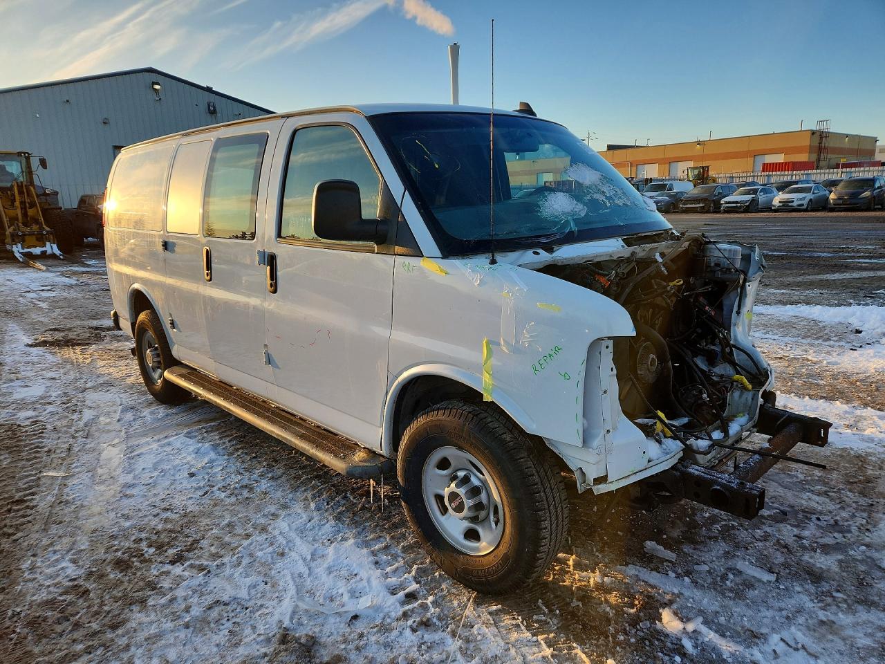 2019 GMC SAVANA G2500 photo 4