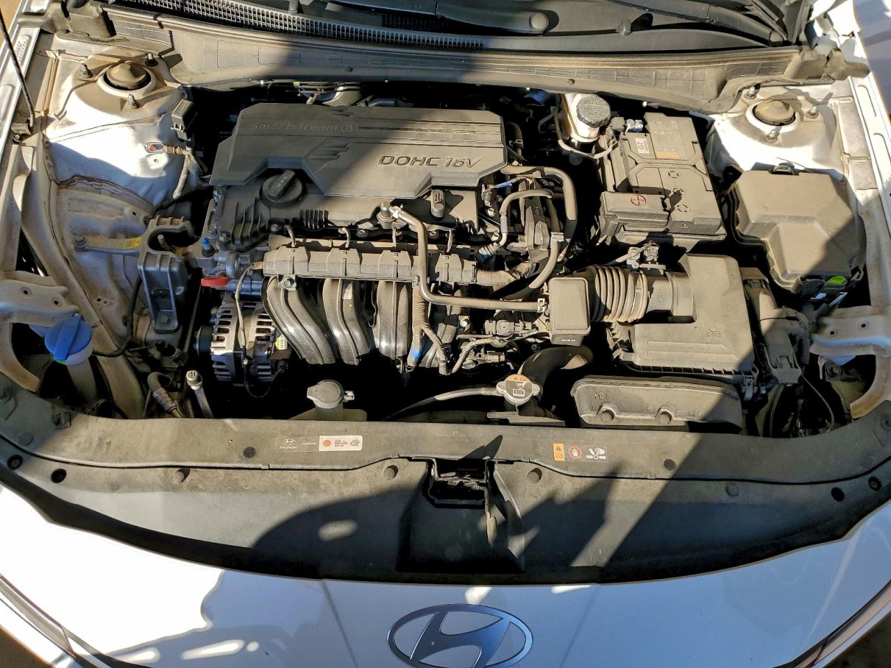 2024 HYUNDAI ELANTRA SE photo 31