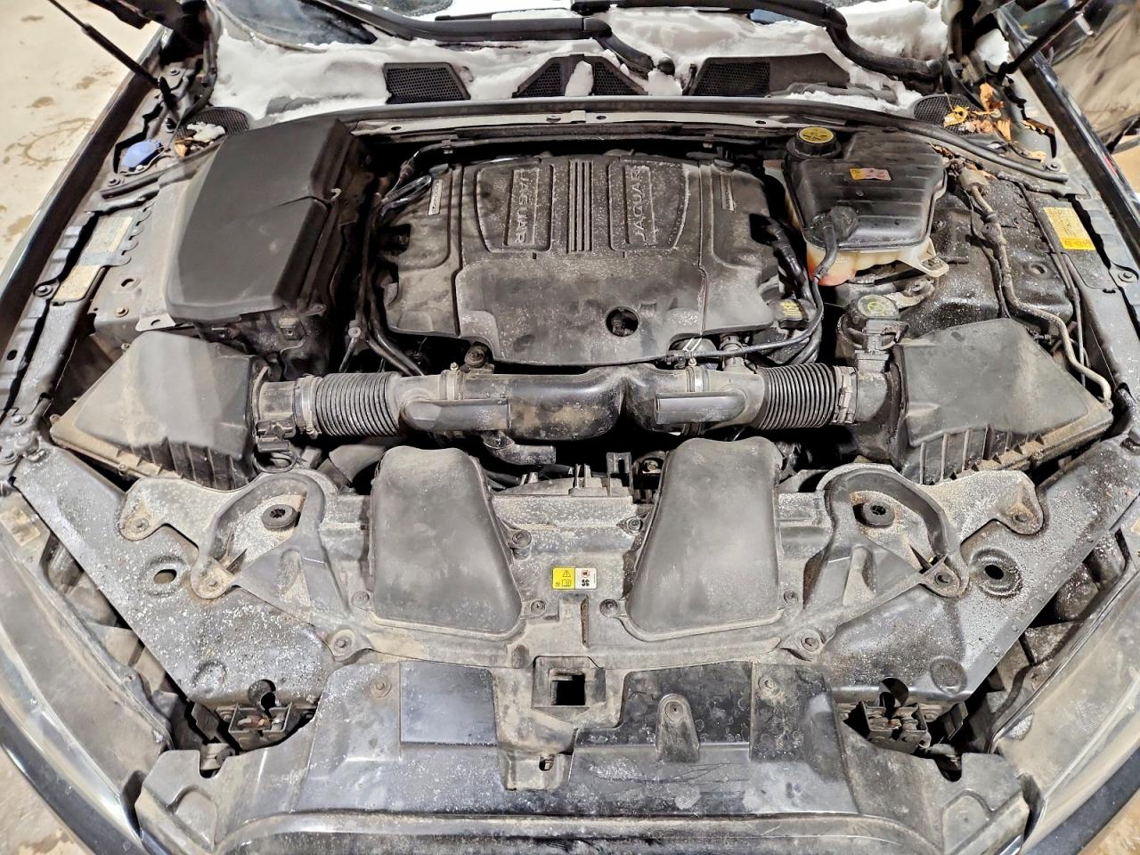 2015 JAGUAR XF 3.0 SPORT AWD photo 11