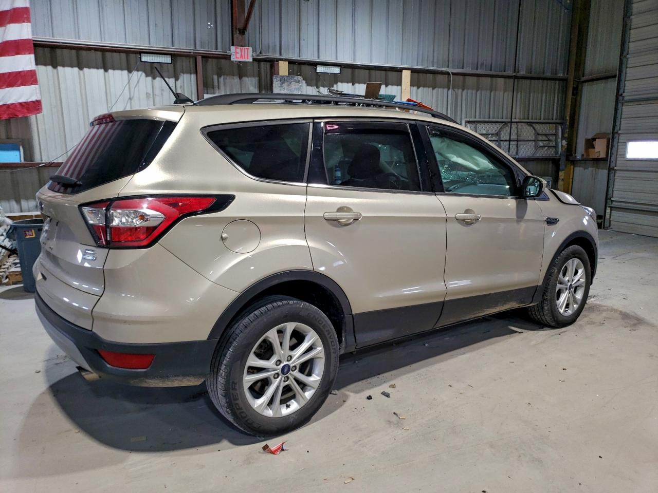 2018 FORD ESCAPE SEL photo 3