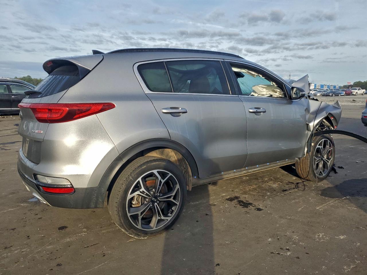 2021 KIA SPORTAGE SX photo 3