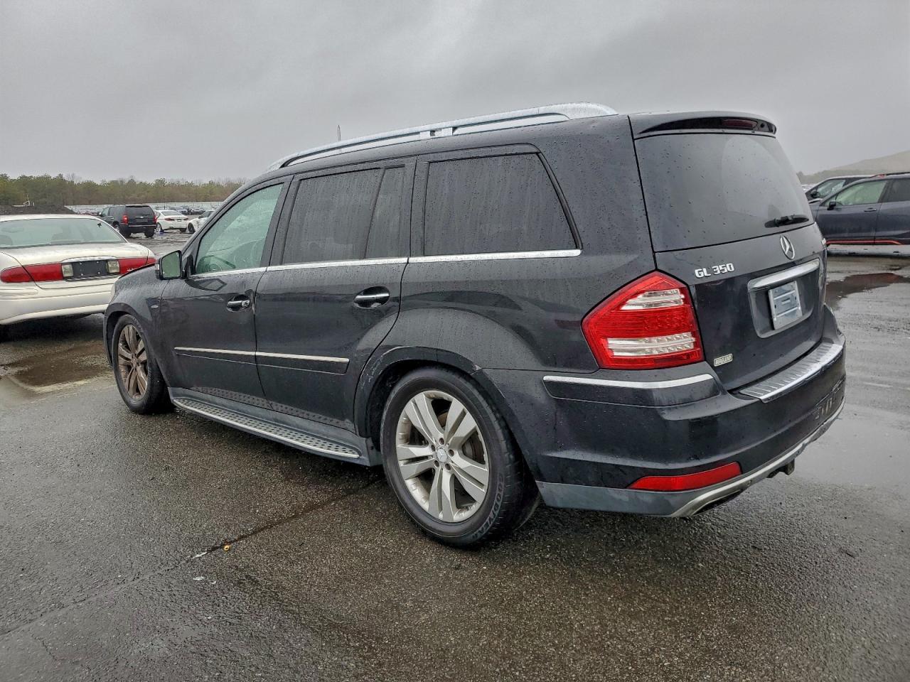 2012 MERCEDES-BENZ GL 350 BLUETEC photo 3