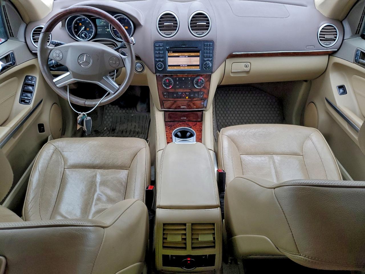 2012 MERCEDES-BENZ GL 350 BLUETEC photo 15