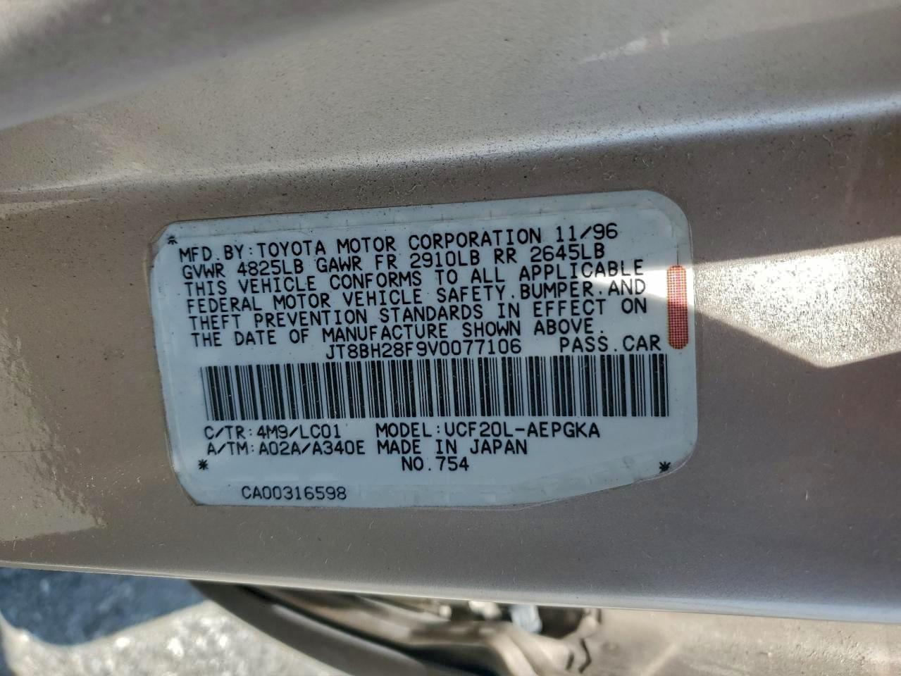 1997 LEXUS LS 400 photo 23
