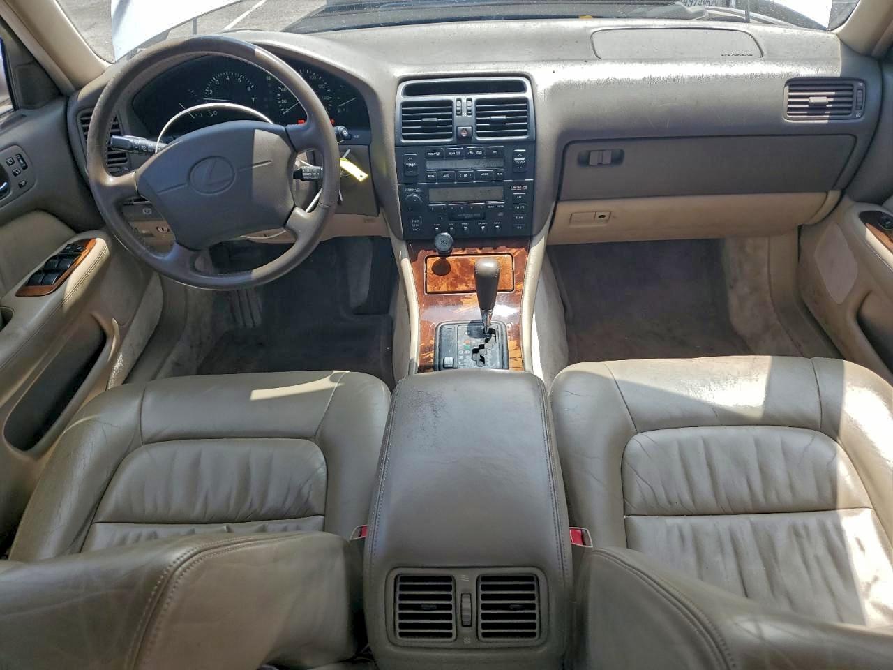 1997 LEXUS LS 400 photo 15