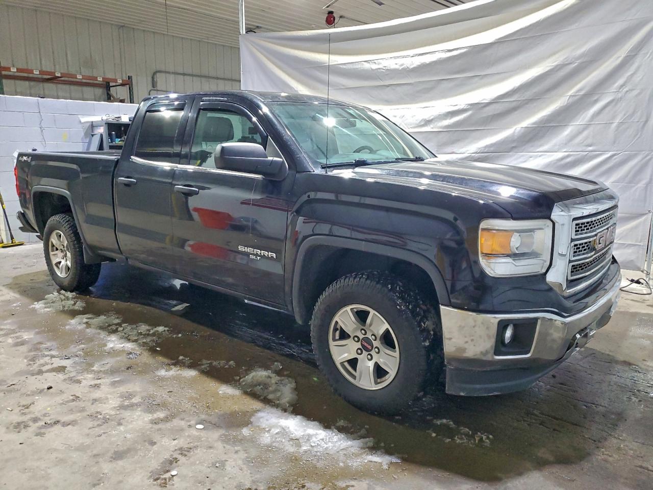 2015 GMC SIERRA K1500 photo 7