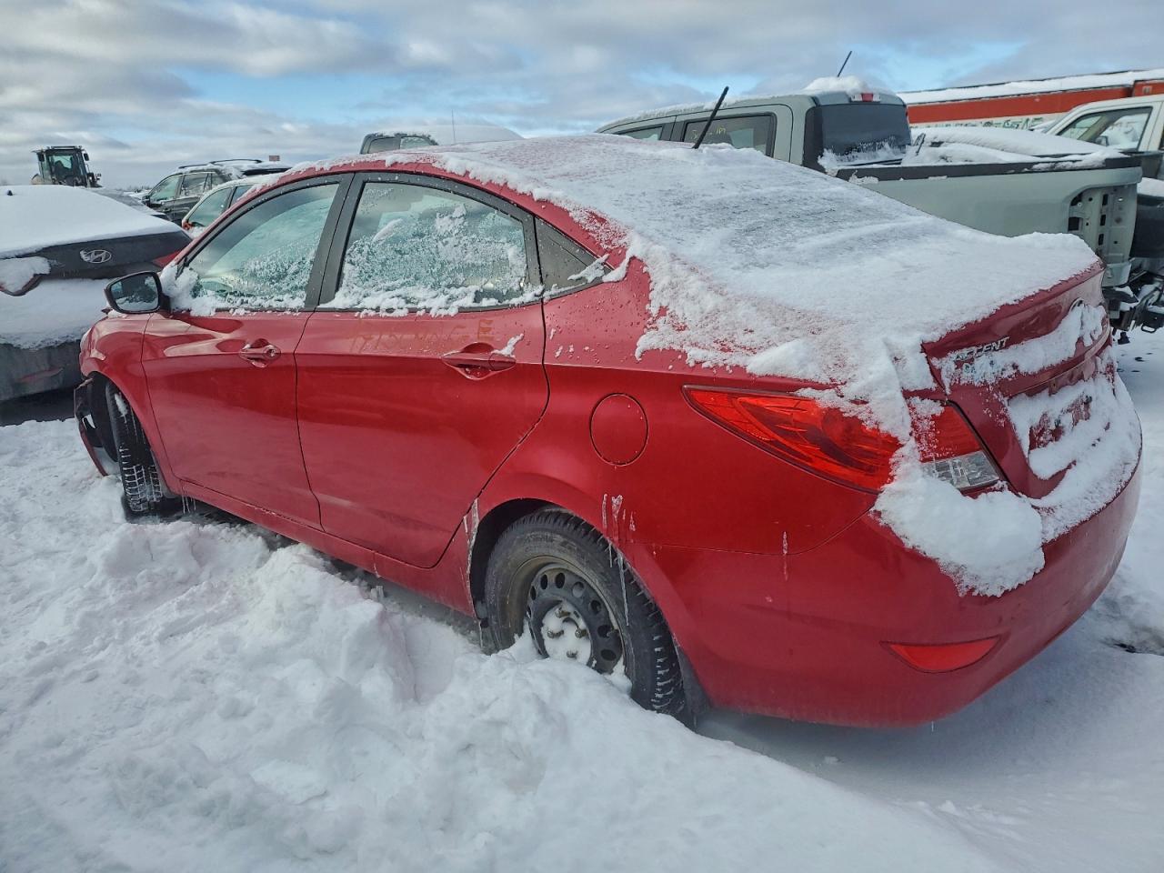 2014 HYUNDAI ACCENT GLS photo 2